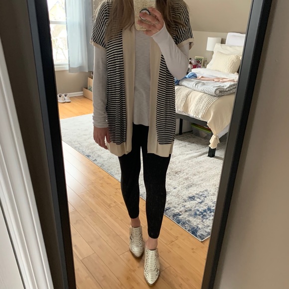 Cream and black striped short sleeve cardigan - Picture 1 of 3